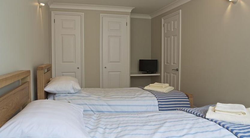 Photo of 4 West Park Mews