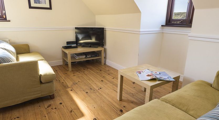 Photo of 4 Armada House