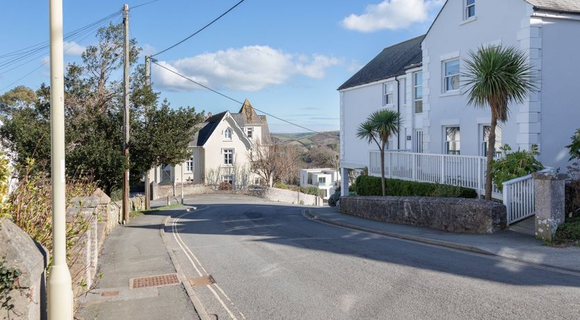 Photo of 4 Blue View