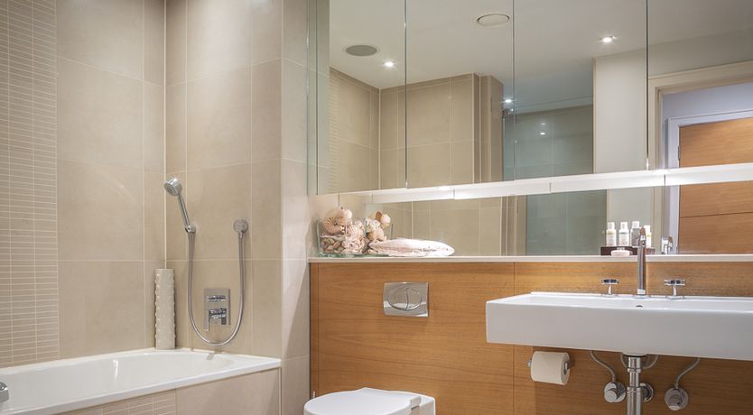 Photo of 7 Dart Marina