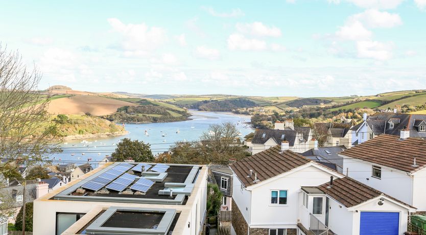 Photo of 4 Lyndhurst