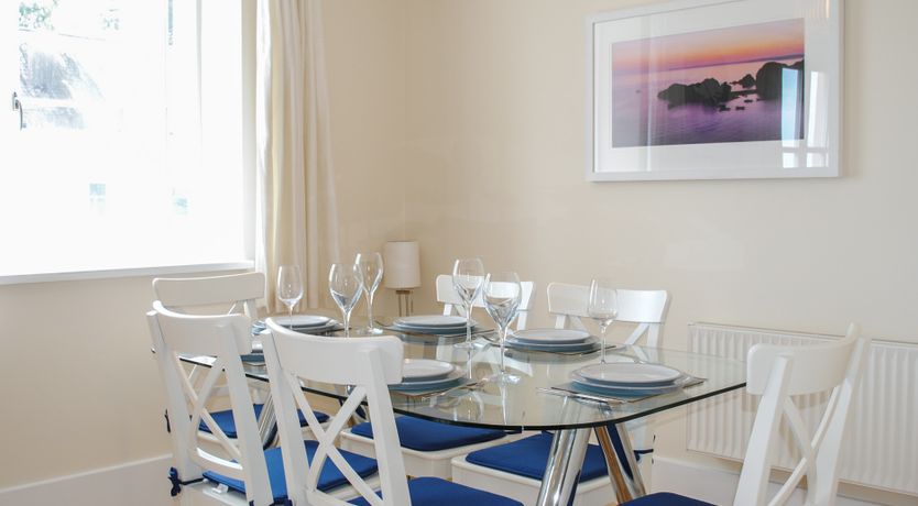 Photo of 6 Combehaven