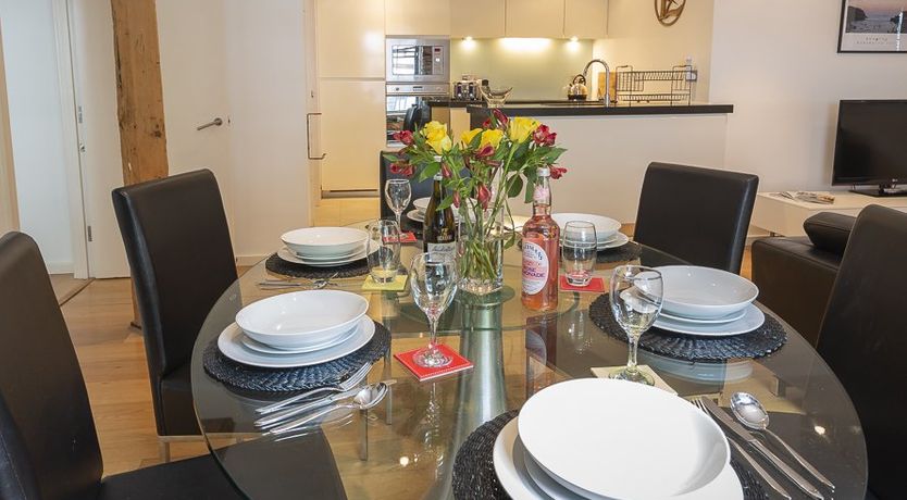 Photo of 8 The Pottery