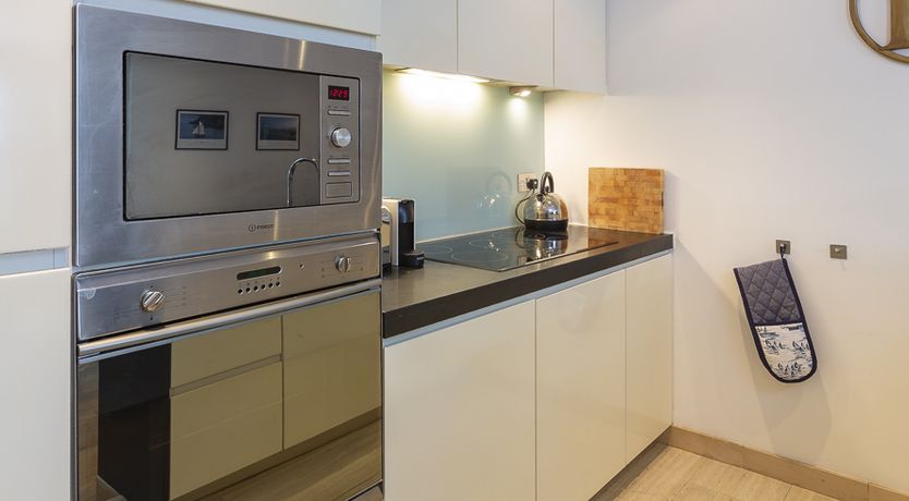 Photo of 8 The Pottery