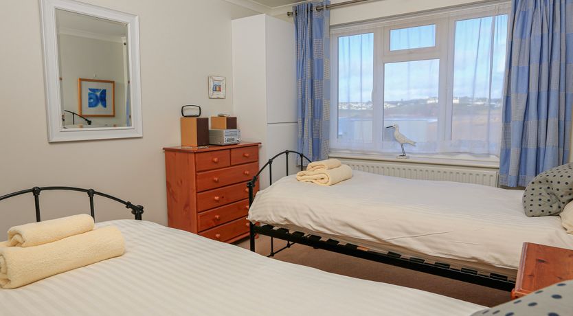 Photo of 7 Thurlestone Rock