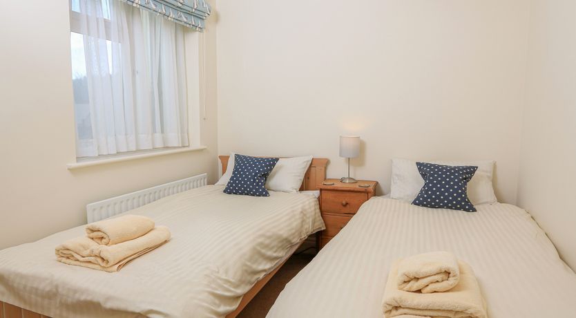 Photo of 7 Thurlestone Rock