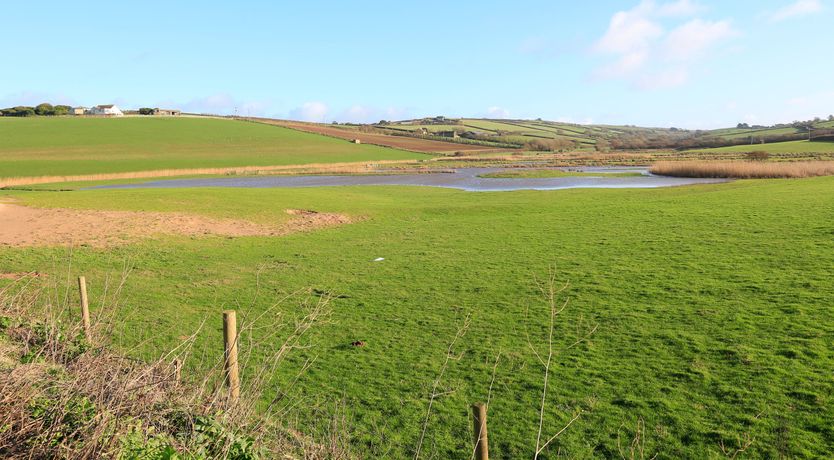 Photo of 7 Thurlestone Rock