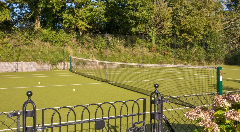 Photo of Keepers Lodge, Hillfield Village