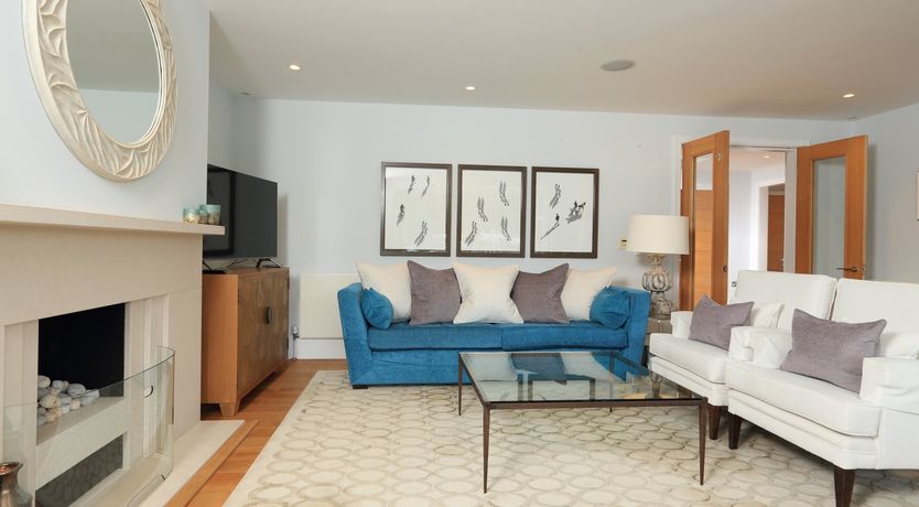 Photo of 9 Dart Marina