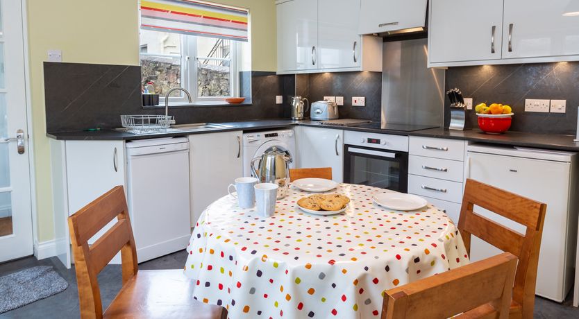 Photo of New Cottage (Hope Cove)