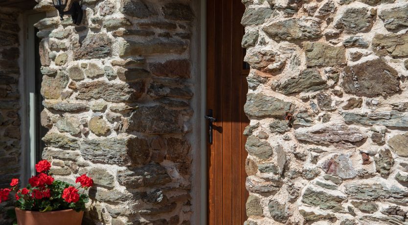 Photo of Cola's Tonne