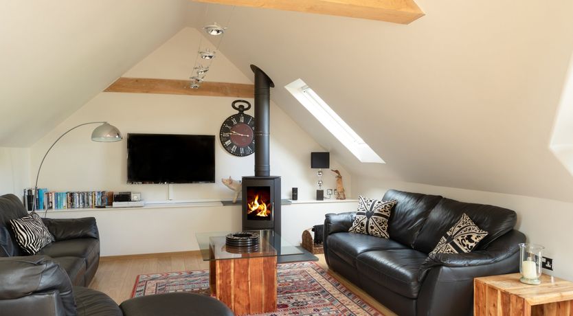 Photo of Cola's Tonne