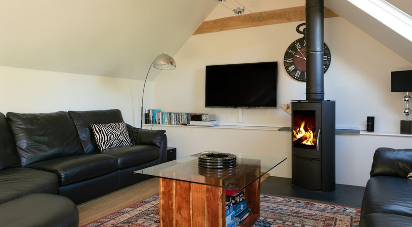 Photo of Cola's Tonne