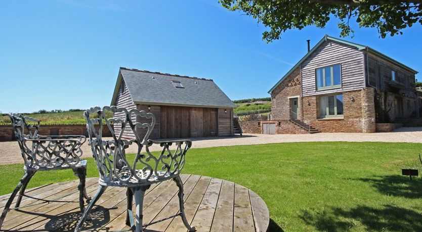 Photo of Higher Hill Barn