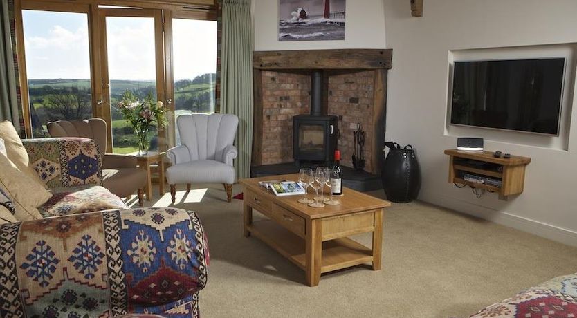 Photo of Higher Hill Barn