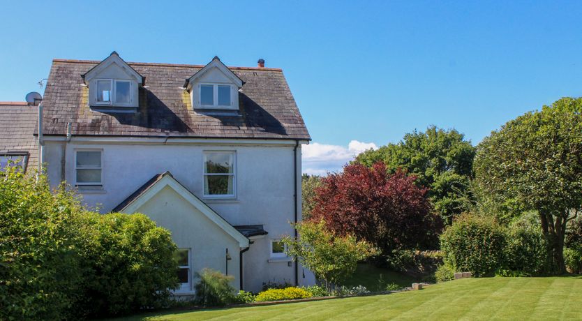 Photo of Warren Cottage