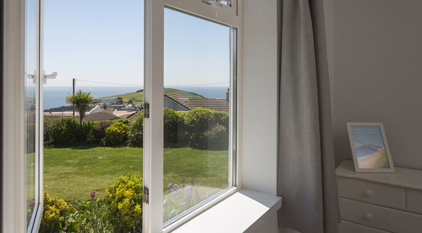 Photo of Seaspray (Bigbury-on-Sea)