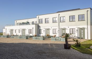 4 Ocean Reach Holiday Cottage