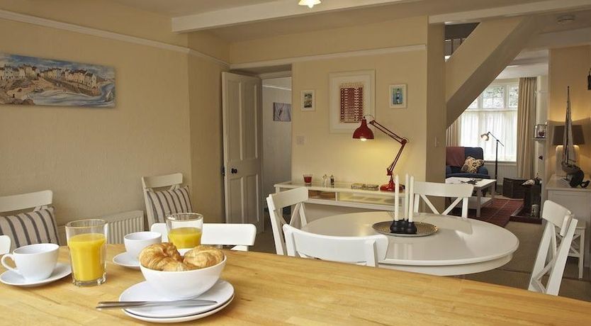 Photo of St Leonards