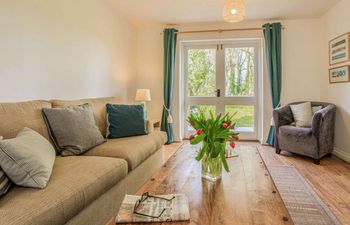 in Lyme Regis  (61809) Holiday Cottage