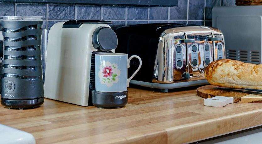 Photo of 4 Bed in Tresaith