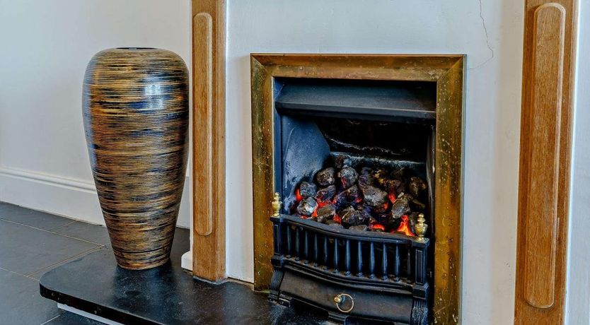 Photo of 4 Bed in Tresaith