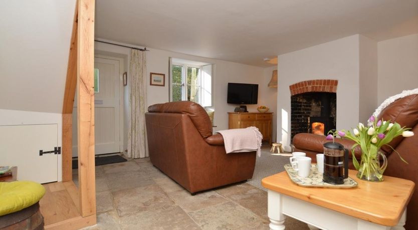 Photo of 2 Bed in Bradford Peverell