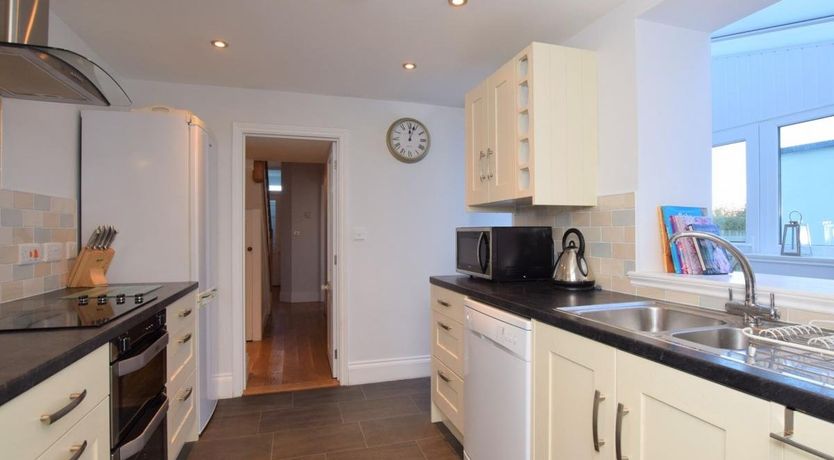 Photo of 2 Bed in Westward Ho