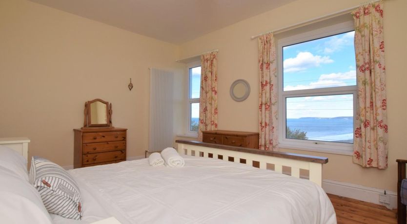 Photo of 2 Bed in Bideford