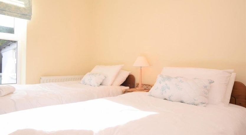 Photo of 2 Bed in Westward Ho