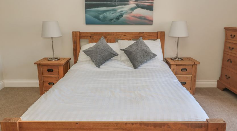 Photo of Hare & Hounds House