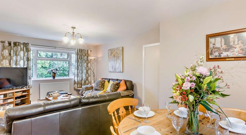 Photo of 3 Bed in Exeter
