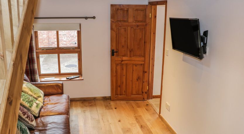 Photo of Old Hall Barn 4