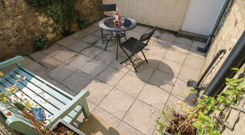 Photo of 10 Old School Close