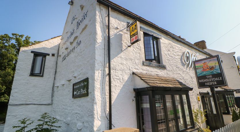 Photo of 10 Old School Close