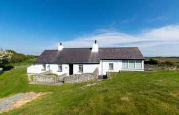 Plas Bach Holiday Cottage