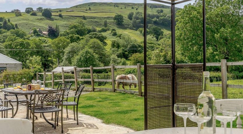 Photo of 3 Bed in Chop Gate