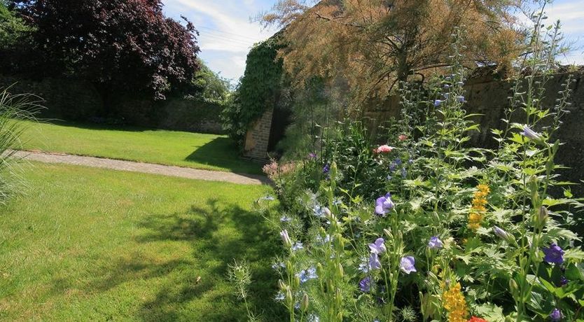 Photo of Temple Mews