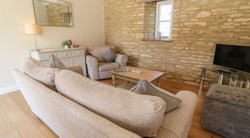 Photo of Ewecub Barn