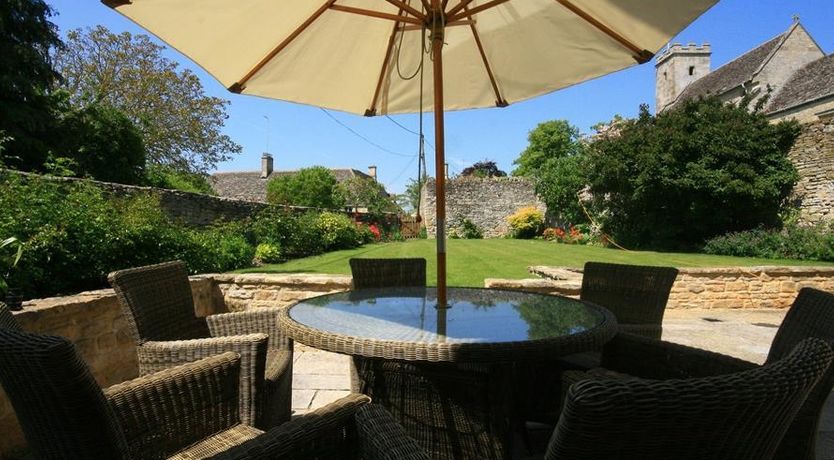 Photo of Hillside Cottage