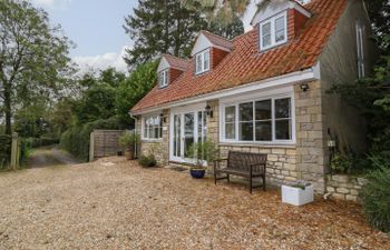 The Cottage At Barrow Mead Holiday Cottage