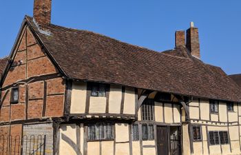 One Masons Court Holiday Cottage