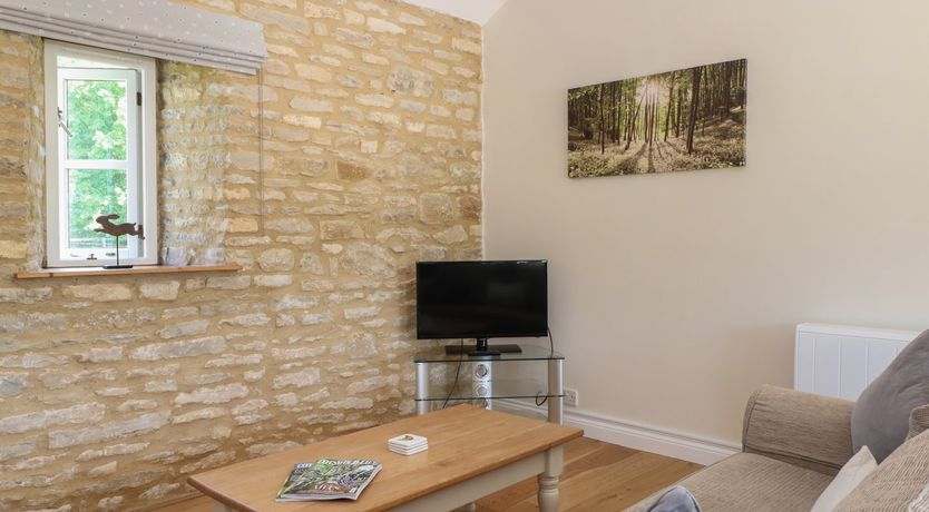 Photo of Saddlebacks Barn