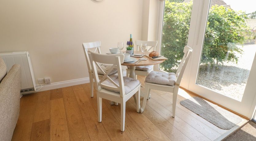 Photo of Saddlebacks Barn