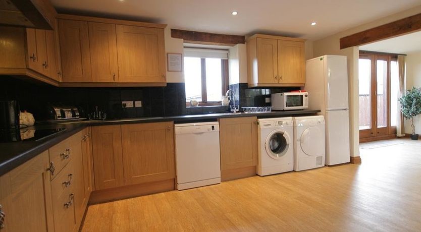 Photo of Tithe Barn, Lyneham