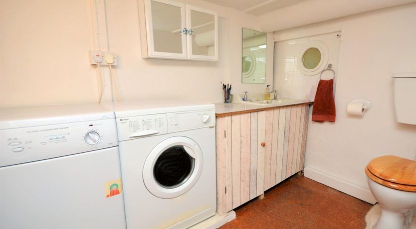 Photo of 3 Bed in Bideford