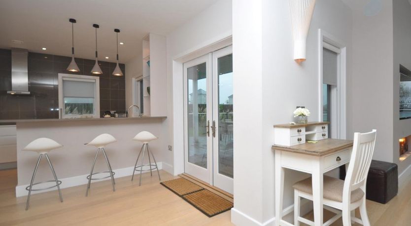 Photo of 4 Bed in South Cerney