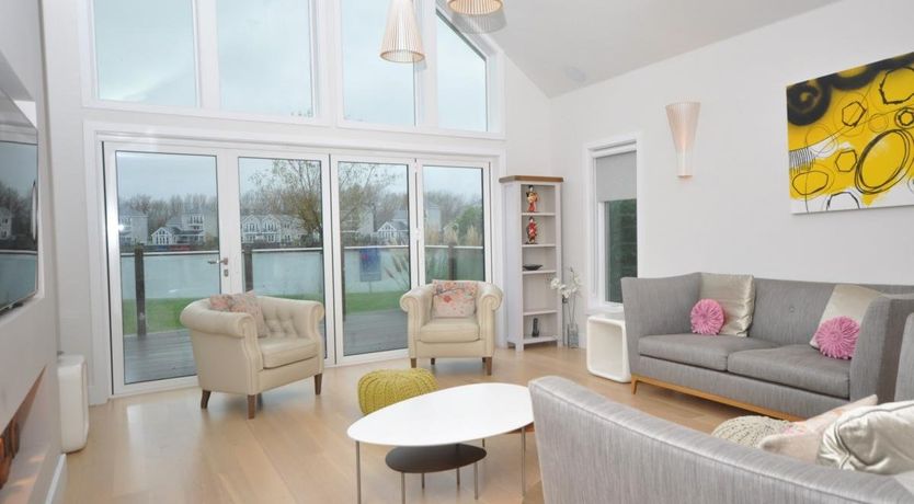 Photo of 4 Bed in South Cerney