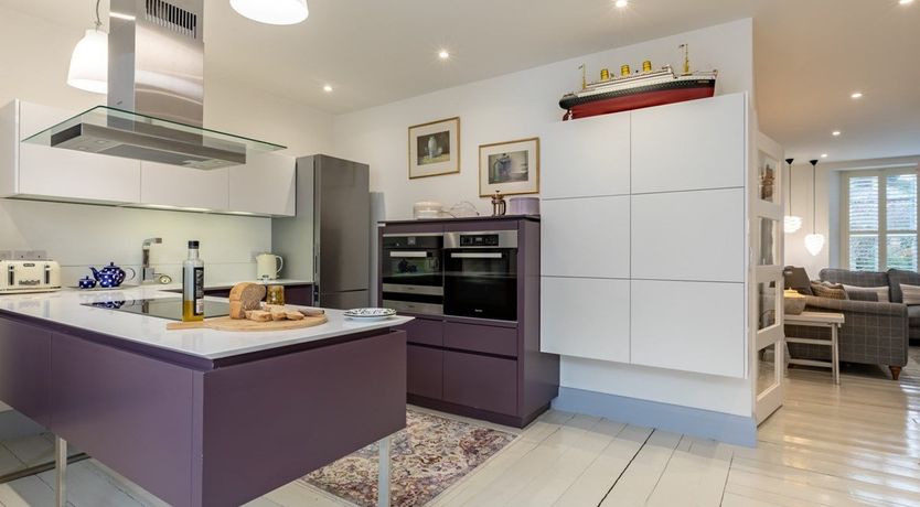 Photo of 5 Bed in Polruan