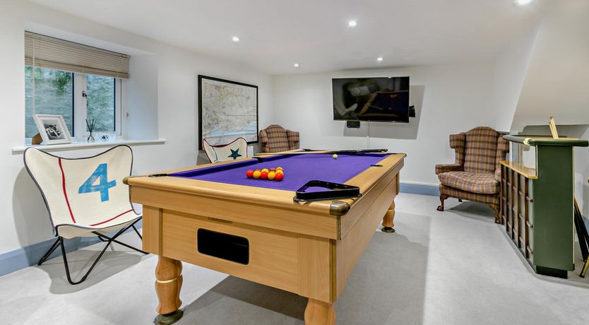 Photo of 5 Bed in Fowey